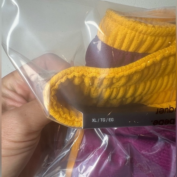 NWT Nike Dri-Fit Red Basketball Mesh Performance Athletic Shorts Red Large & XL - Picture 12 of 13